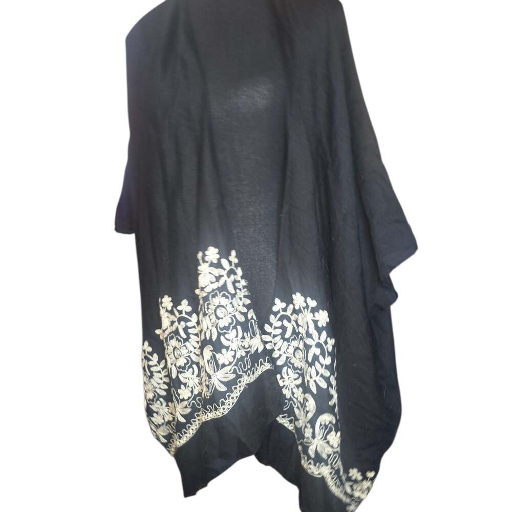 ChicSoul Black Poncho with White Floral Embroidery